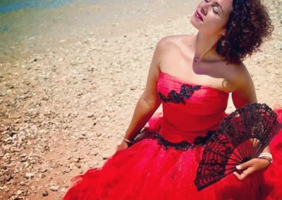 robe de mariée rouge et noire